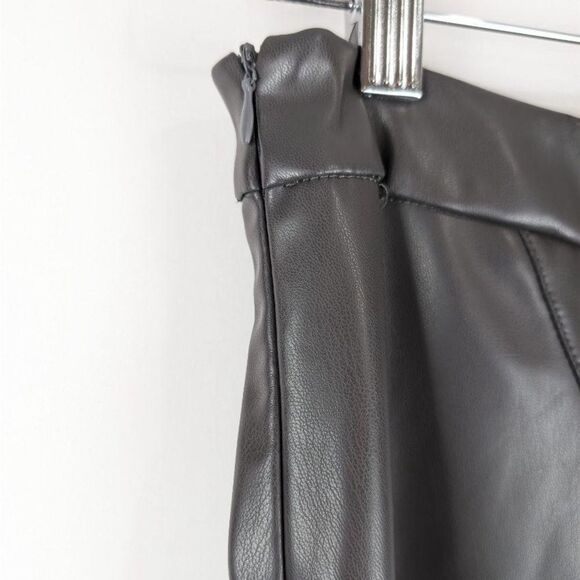 Emerson Lang faux long grey leather skirt - size M - Picture 7 of 10